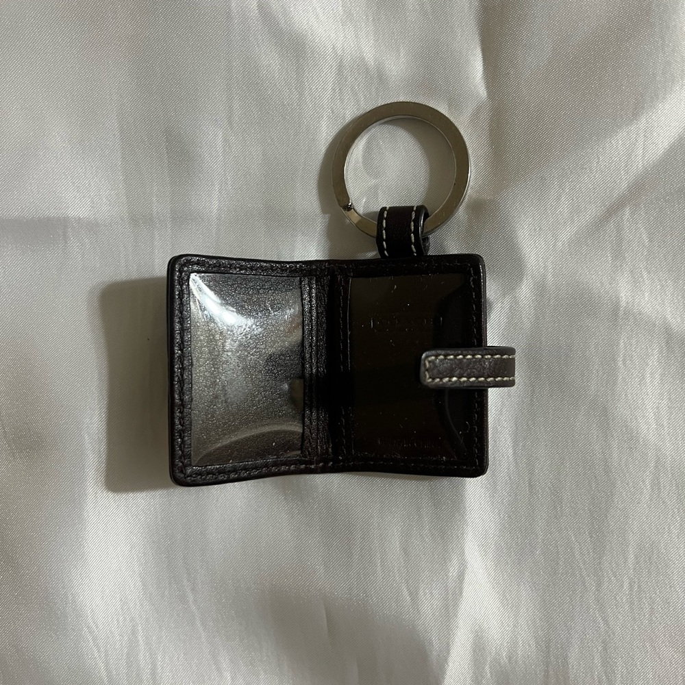 Coach Picture Frame Keychain - Picture 3 of 3
